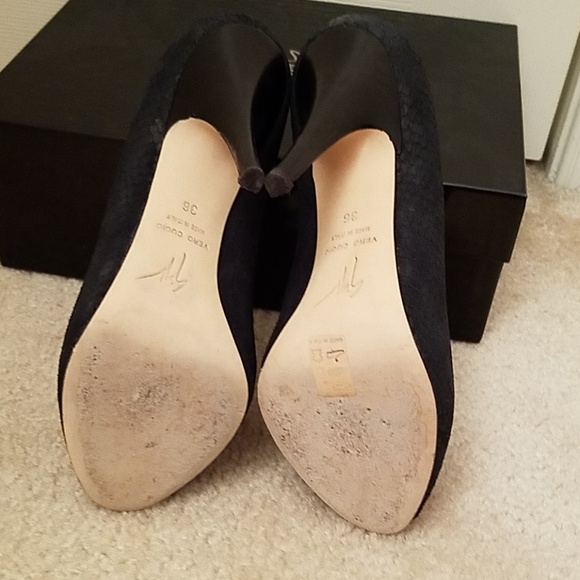 Giuseppe Zanotti Design Pantone Print Pumps E96082 - Picture 7 of 8